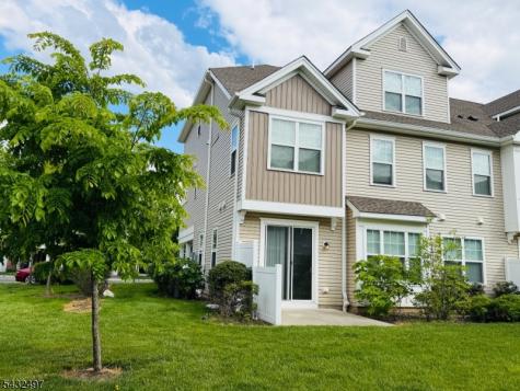 810 Greenland Square Highland Park NJ 08904
