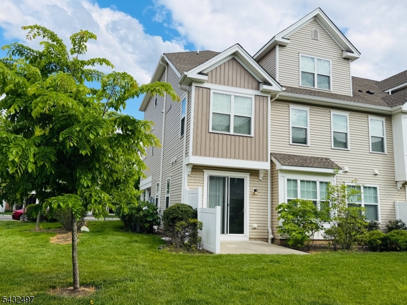 810 Greenland Square Highland Park NJ 08904
