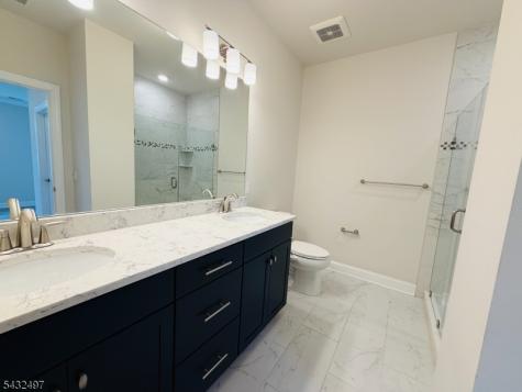 810 Greenland Square Highland Park NJ 08904