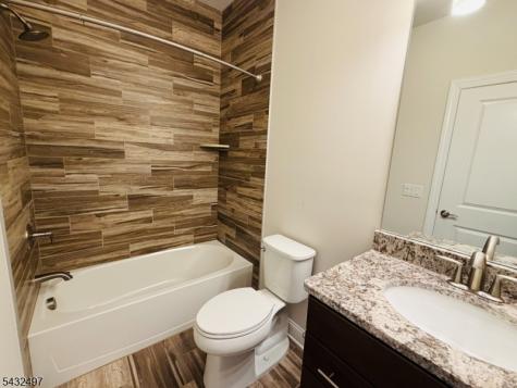 810 Greenland Square Highland Park NJ 08904