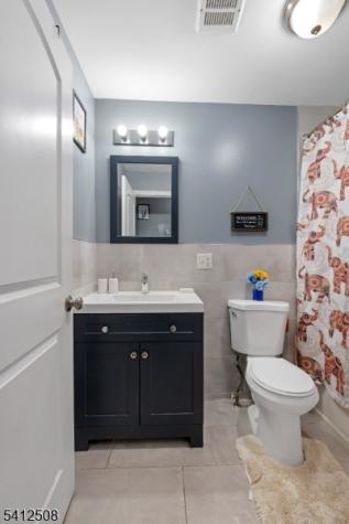 73 Winans Avenue Newark NJ 07108