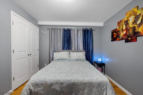 73 Winans Avenue Newark NJ 07108