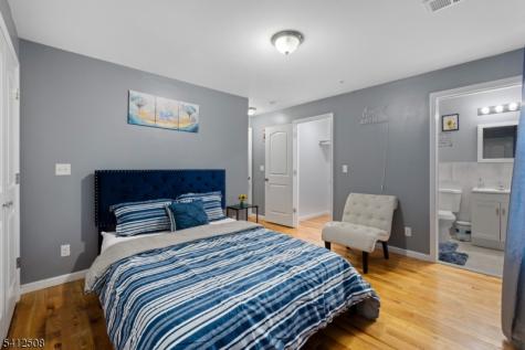73 Winans Avenue Newark NJ 07108