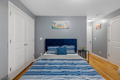 73 Winans Avenue Newark NJ 07108