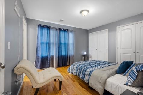 73 Winans Avenue Newark NJ 07108