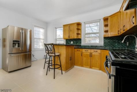 39 Struyk Avenue Prospect Park NJ 07508
