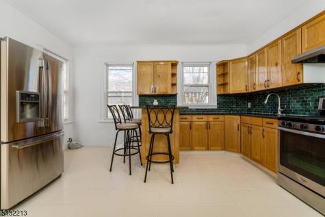 39 Struyk Avenue Prospect Park NJ 07508