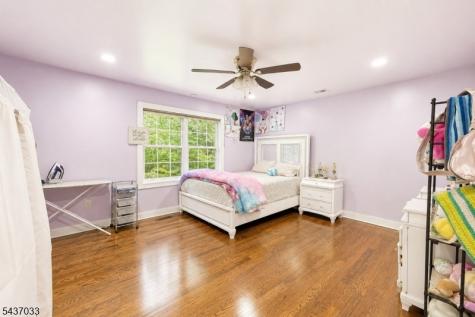 18 Dehart Court Wayne NJ 07470