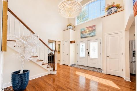 18 Dehart Court Wayne NJ 07470
