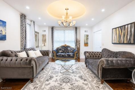 18 Dehart Court Wayne NJ 07470
