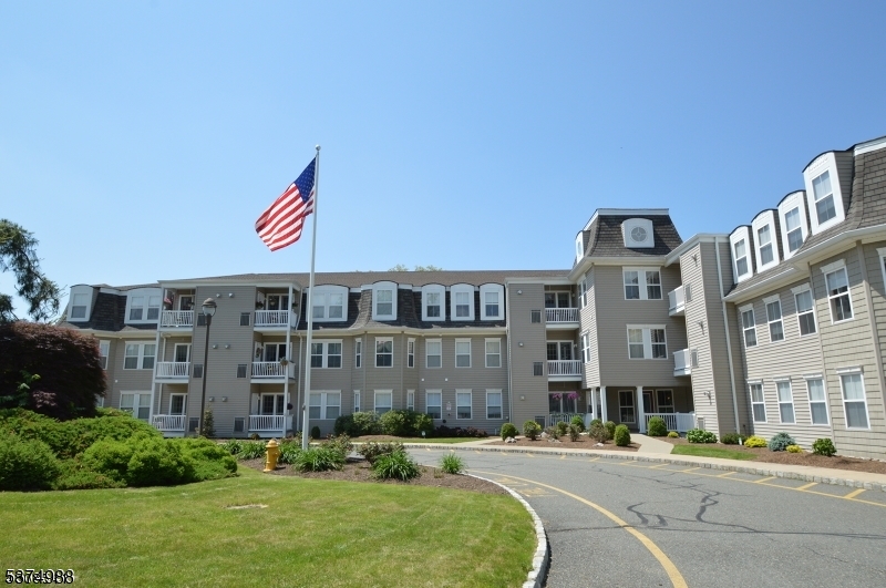 1 Jenny Lind Street Unit 16 Netcong NJ 07857
