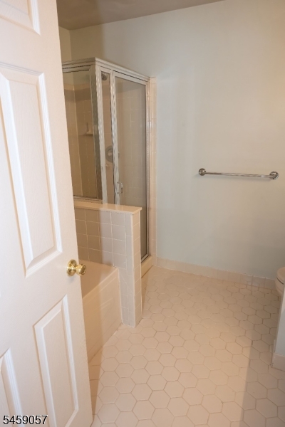 128 Arbor Way Branchburg NJ 08876