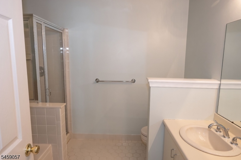 128 Arbor Way Branchburg NJ 08876