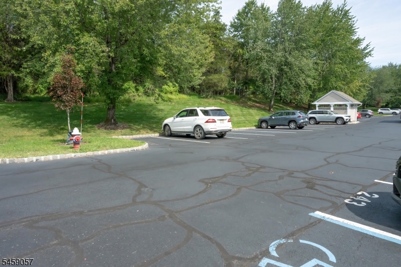 128 Arbor Way Branchburg NJ 08876