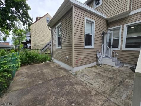 713 E 27th Street Paterson NJ 07504