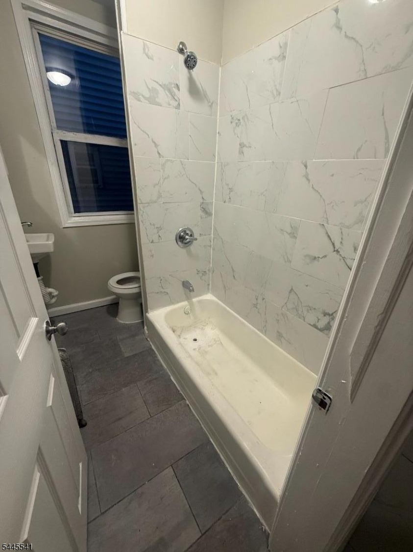 115 Seymour Avenue Newark NJ 07108