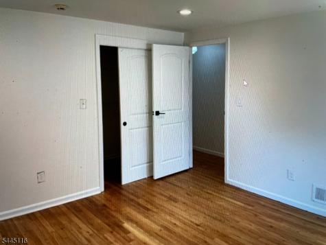 1 Tudor Terrace Livingston NJ 07039