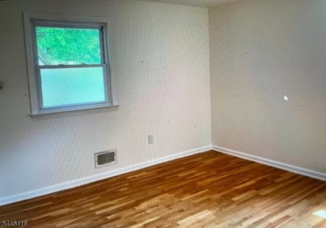 1 Tudor Terrace Livingston NJ 07039