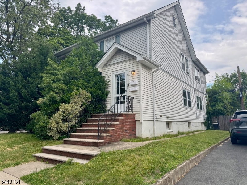 15 Walnut Parkway Montclair NJ 07042