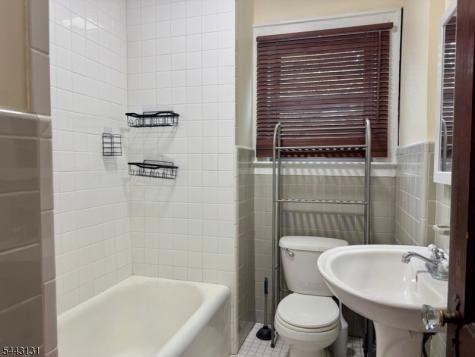 15 Walnut Parkway Montclair NJ 07042