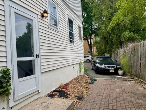 15 Walnut Parkway Montclair NJ 07042