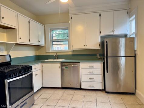 15 Walnut Parkway Montclair NJ 07042