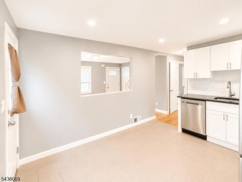 724 Walnut Street Linden NJ 07036