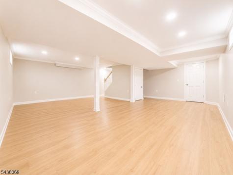 724 Walnut Street Linden NJ 07036