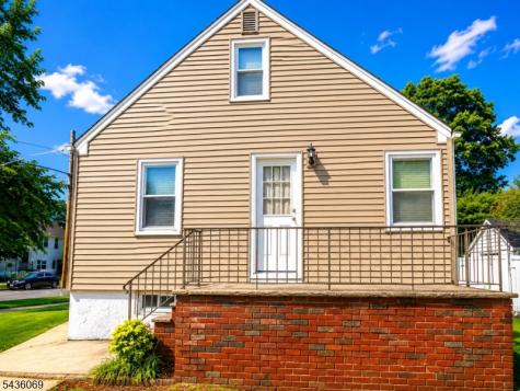 724 Walnut Street Linden NJ 07036