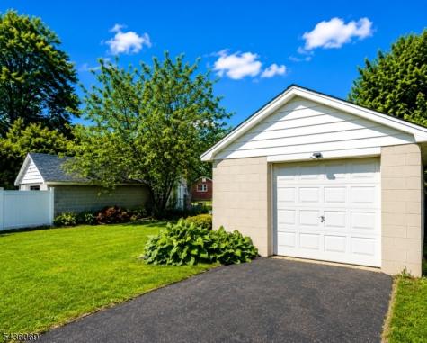 724 Walnut Street Linden NJ 07036