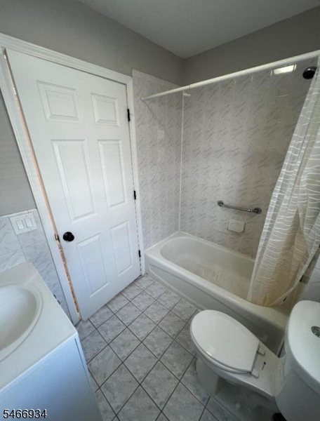 525 Jefferson Avenue Elizabeth NJ 07201