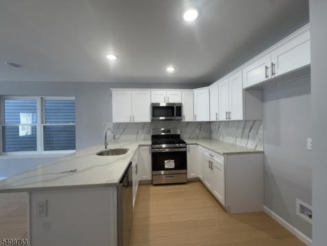 27 Isabella Avenue 1st Fl Newark NJ 07106