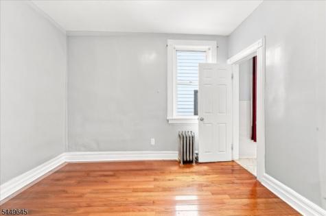 9 S 17th Street East Orange NJ 07018