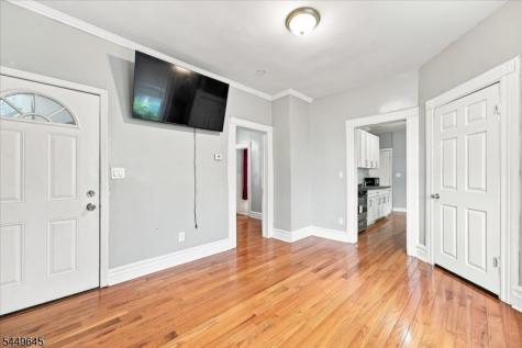 9 S 17th Street East Orange NJ 07018