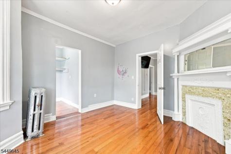 9 S 17th Street East Orange NJ 07018
