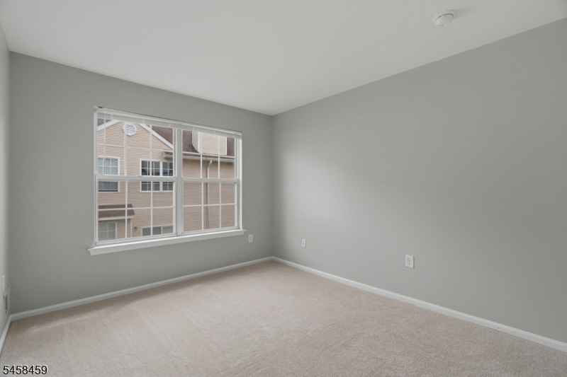 13 Reins Court Franklin NJ 08873