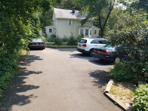 36 Glenwild Avenue Bloomingdale NJ 07403