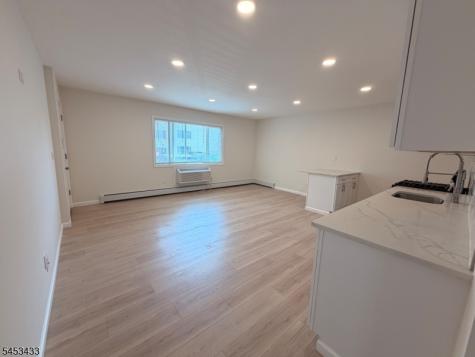 291 Garibaldi Avenue Lodi NJ 07644