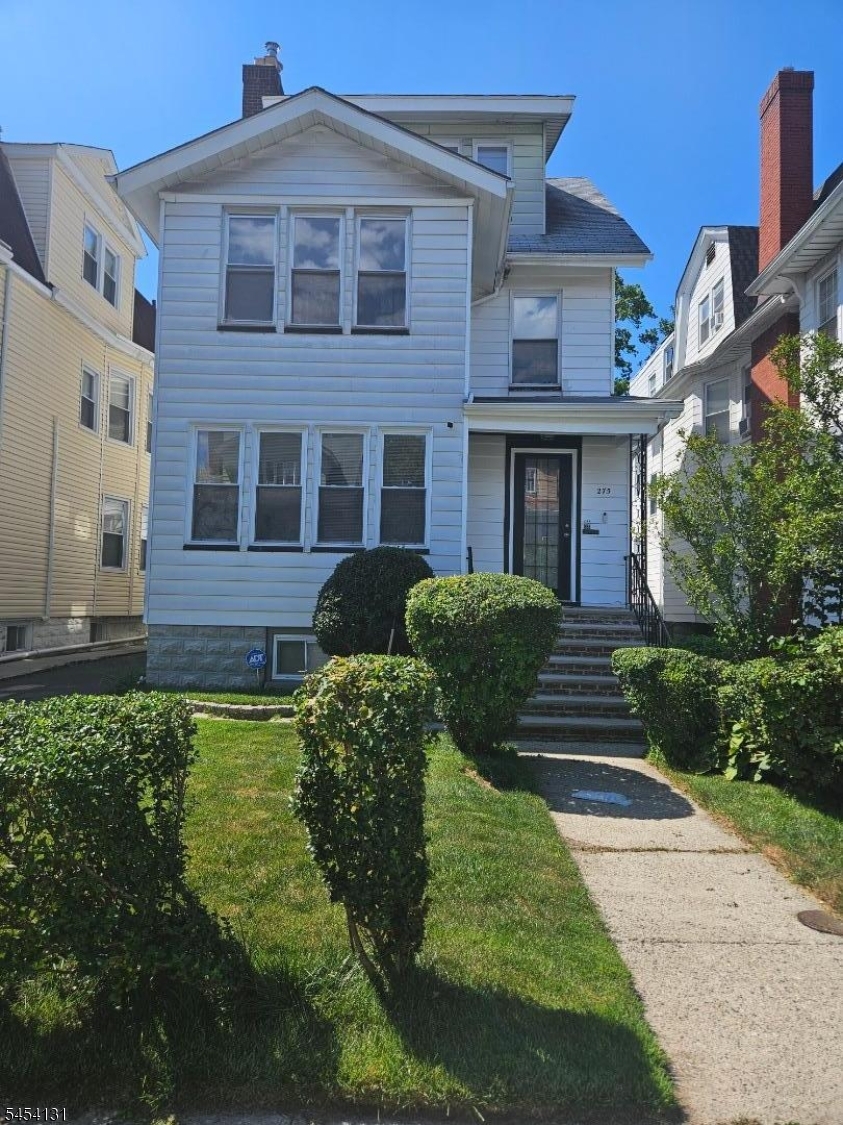 275 S Burnett Street East Orange NJ 07018