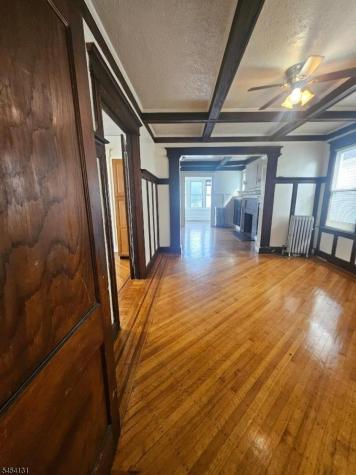 275 S Burnett Street East Orange NJ 07018