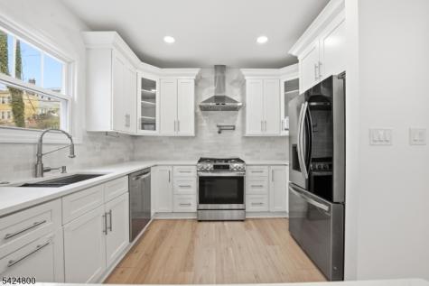 40 Edgewood Road Glen Ridge Boro NJ 07028