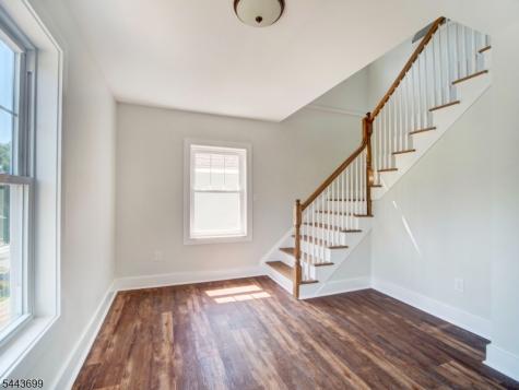 60 Montague Place Montclair NJ 07042