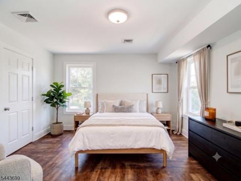 60 Montague Place Montclair NJ 07042