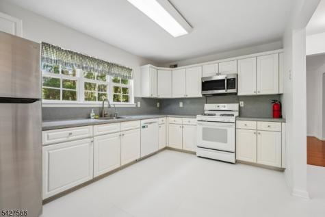 1 Leigh Road Hillsborough NJ 08844