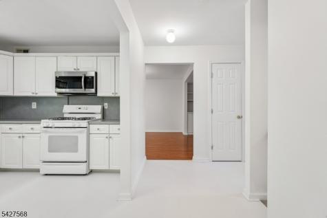 1 Leigh Road Hillsborough NJ 08844