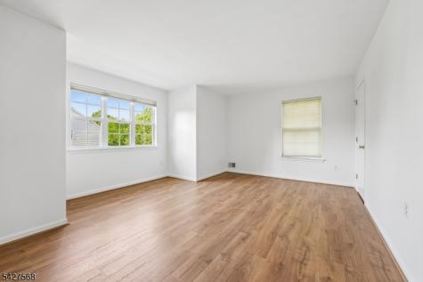 1 Leigh Road Hillsborough NJ 08844
