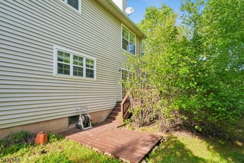 1 Leigh Road Hillsborough NJ 08844