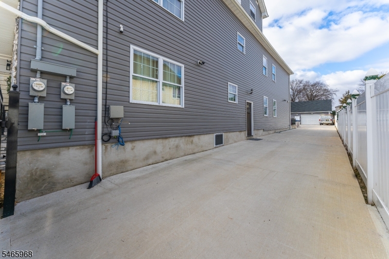 511 Grier Avenue Elizabeth NJ 07202