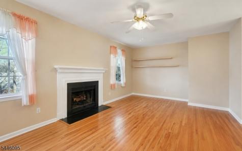15 Ryan Lane Lincoln Park NJ 07035