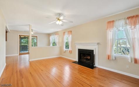 15 Ryan Lane Lincoln Park NJ 07035
